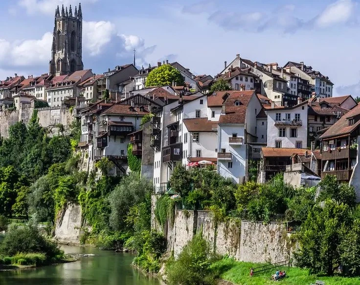Bureau Dex Ingénieurs à Fribourg, études techniques et accompagnement de projet
